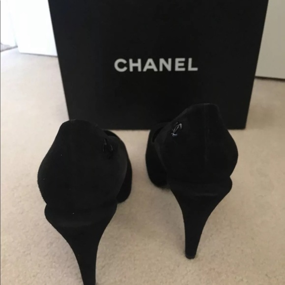 Chanel heels size 39.5 suede - Picture 4 of 6